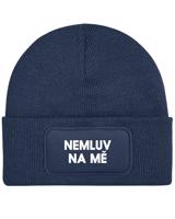 Čepice s obdélníkovou nášivkou Nemluv na mě