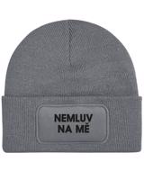 Čepice s obdélníkovou nášivkou Nemluv na mě