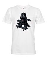 Pánské tričko Darth Vader Skateboard  - tričko pro milovníky humoru a filmů