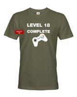 Pánské tričko k 18. narozeninám Level complete - s věkem na přání