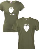 Párová trička s potiskem PLUG and PLAY - ideální dárek k Valentýnu