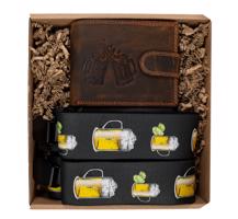 PIX Dárkový set pro muže - Kožená peněženka s přezkou a kšandy - Pivo