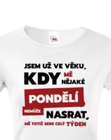 Žertovné tričko s nápisem Jsem už ve věku - vystřelte si z okolí