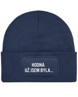Zimní čepice Hodná už jsem byla – hřejivý styl s postojem