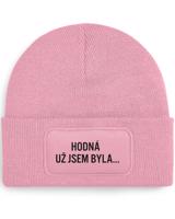 Zimní čepice Hodná už jsem byla – hřejivý styl s postojem