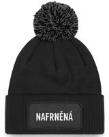 Zimní čepice nafrněná – hřejivý styl s postojem